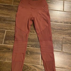 Born primitive leggings